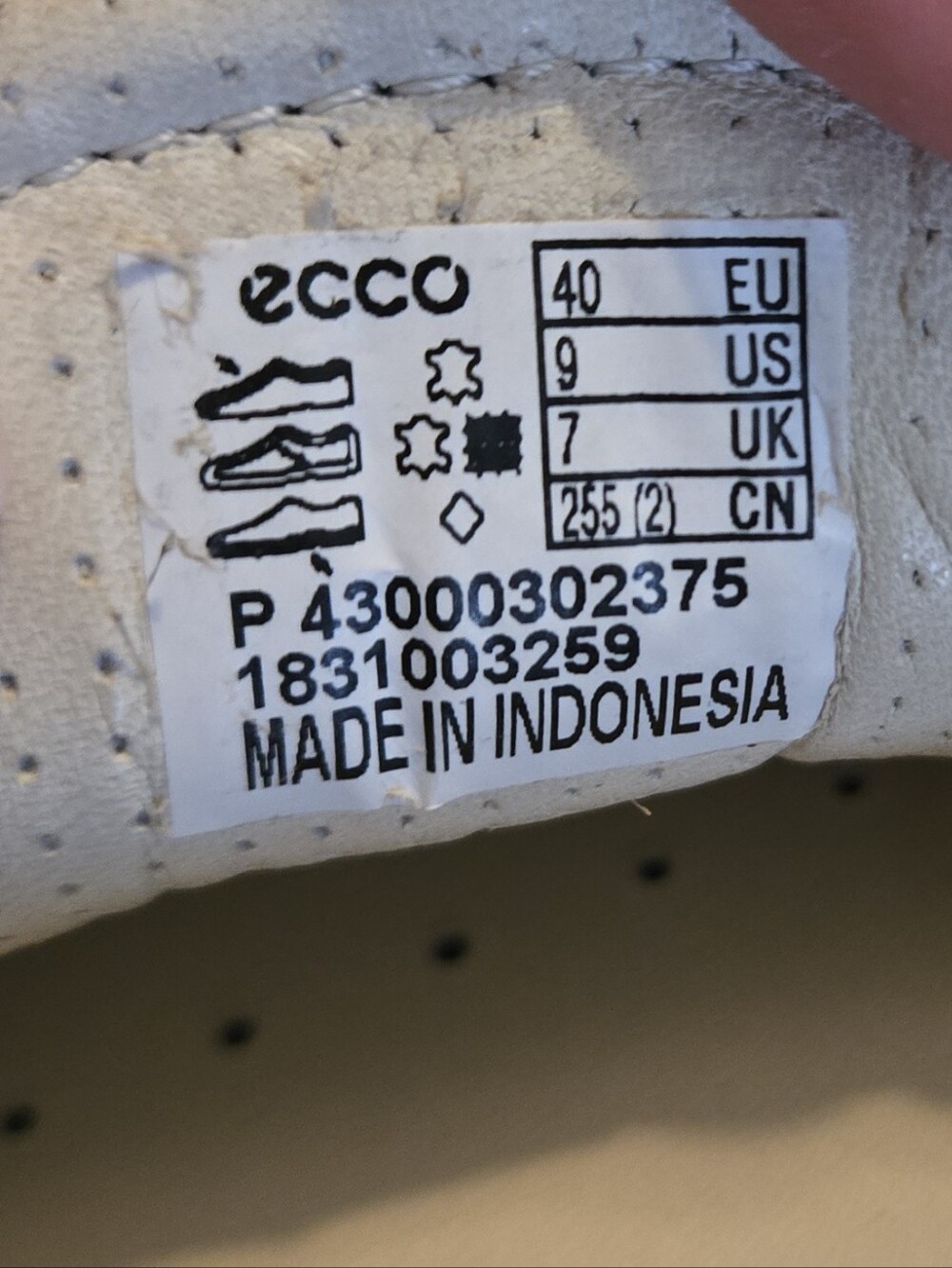 ECCO Soft 7 Gray Nubuck Women's Sneakers Sz 9 - Picture 3 of 6
